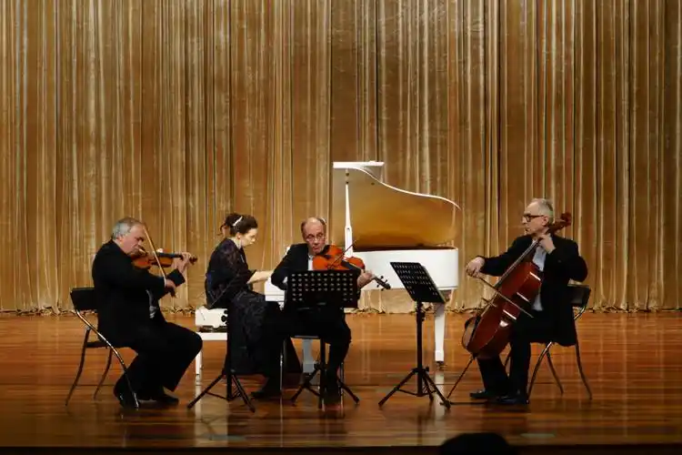 芬兰 北欧之光钢琴四重奏