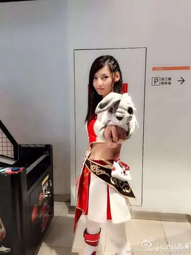 发问,赵粤是不是演过巴啦啦小魔仙系列,补图了