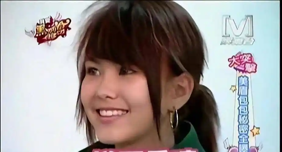 昆凌自曝有严重焦虑症,嫁给周杰伦后压力山大,怕配不上他_生活_侯佩岑