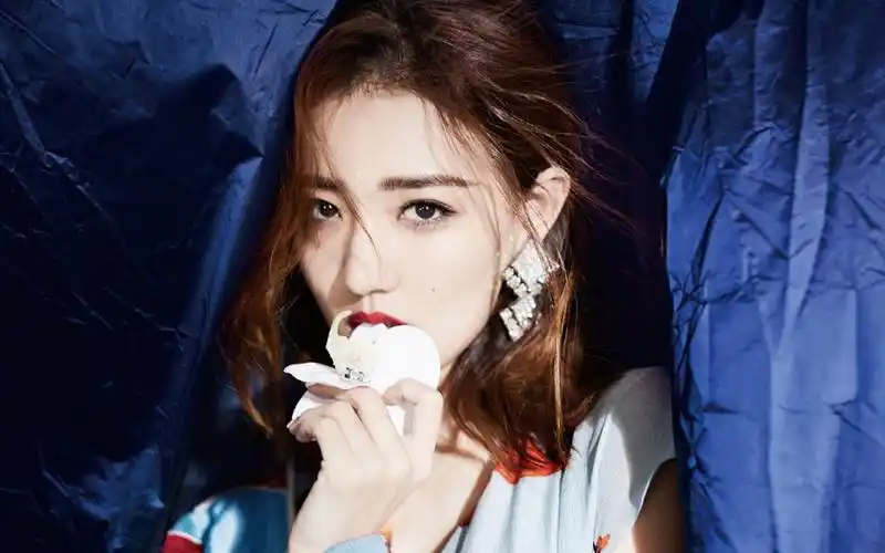 甜美女神徐璐性感写真,高清壁纸图片,大陆明星-回车桌面