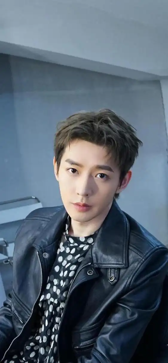 星闻#  心心念念的邓为壁纸来了 67~ 快收藏好给自己手机使用吧!