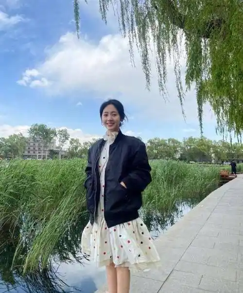 1米58被拍成1米4,腿看着只有20厘米_个子_女孩_身高