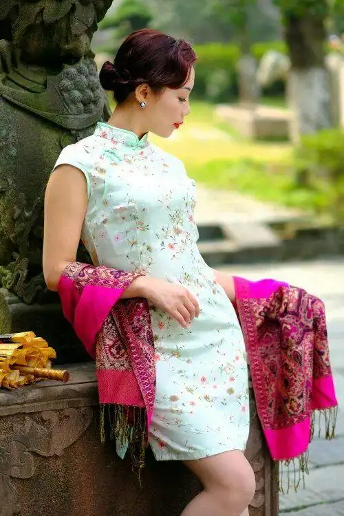 时光慢递,许我一墨相惜--旗袍人像·古韵墨庄! (第二季)!