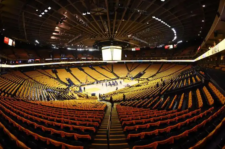 组图勇士主场蓄势待发黄色海洋助力生死战