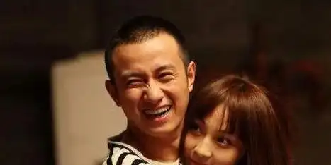 六年后文章离婚了姚笛却过成这样人们为什么不肯放过她