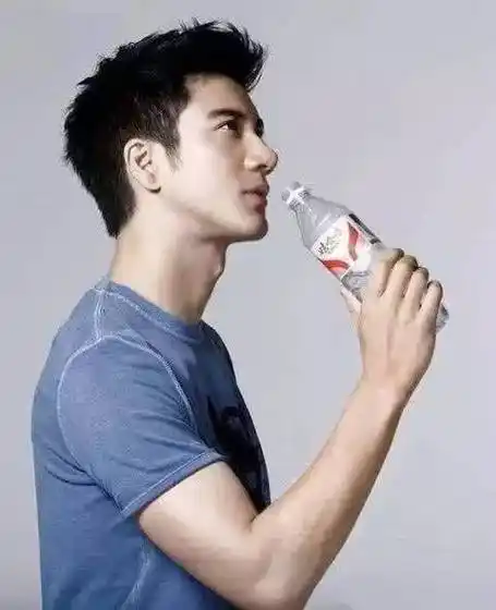 宗馥莉_公司_王力宏