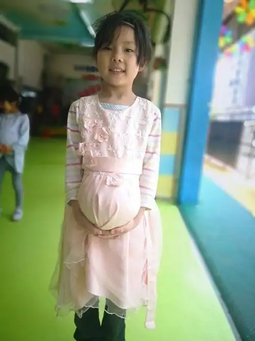 阳光宝贝幼儿园★大一班感恩母亲节之"体验怀孕妈妈"