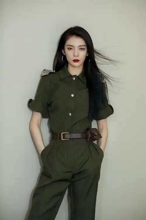 傅菁绿色连体衣时尚写真图片19