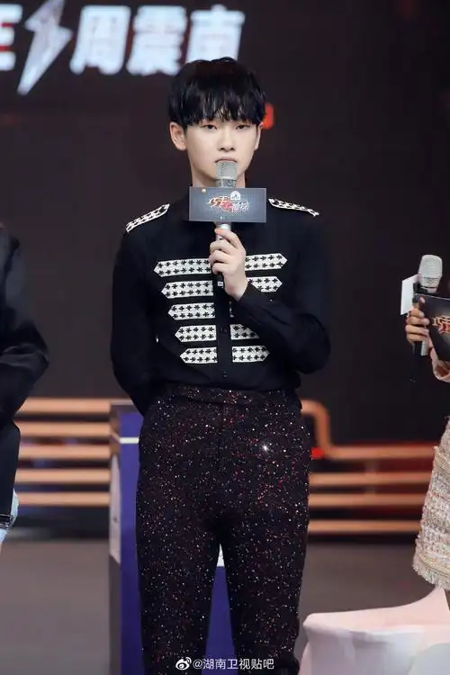 周震南411419行程播报更新至417巧手快本预告