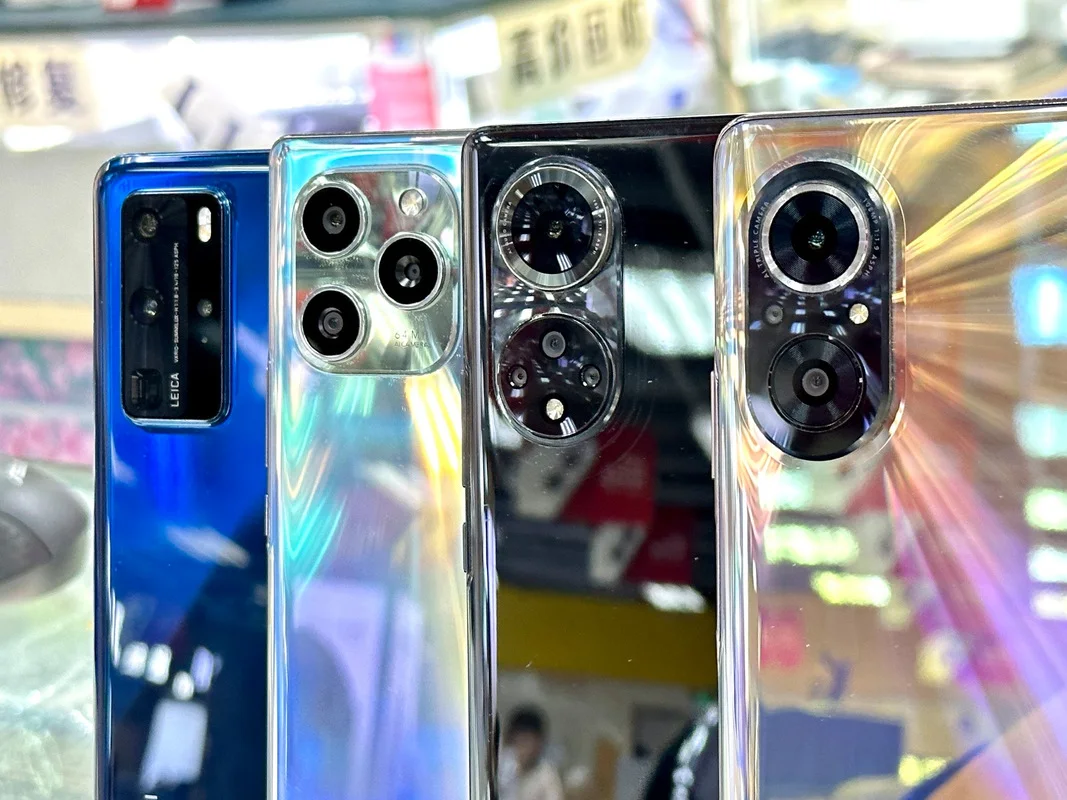 华为家族: 华为p40pro      8 128g￥2188 荣耀60se        12 256g