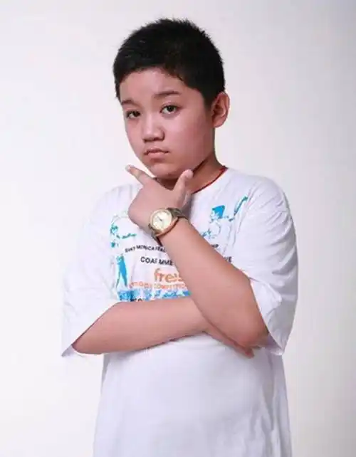 他在三岁就拍策划,从"小雨"这个角色后无人问津,现在怎么样了_尤浩然