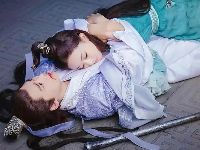 古装剧情侣