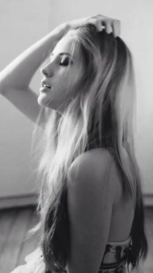 黑白 女子 欧美 人像 #iphone6壁纸