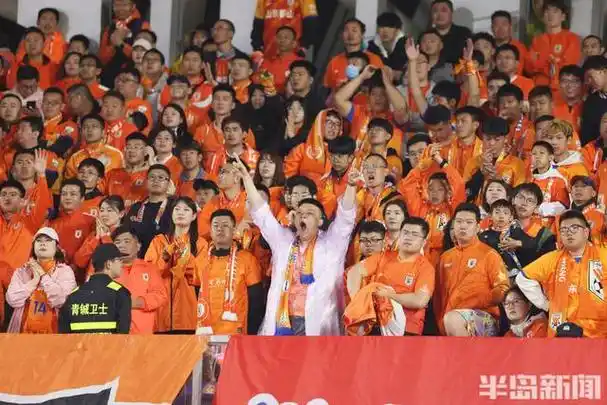 中超再迎齐鲁德比:西海岸队0:0与泰山队握手言和|鲁能