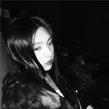 女生微信头像黑白唯美伤感 女生头像图片大全 -【爱个性】