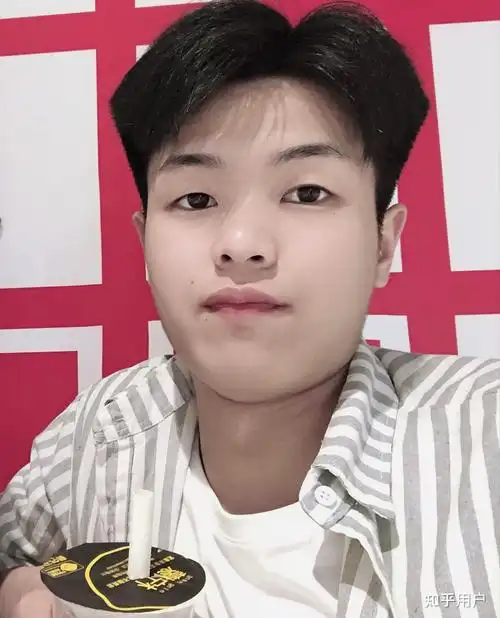 现实生活中男生颜值6分是什么样的