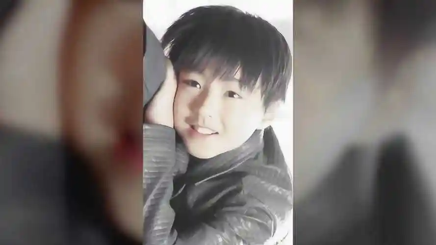 不服王俊凯的颜值看看他出道前的样子网友这变化有点大