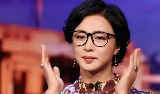 说到金星很多人想起的就是金星秀,这档脱口秀节目吧看过这档节目的都