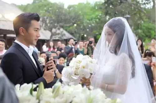 刘恺威王鸥同居是真的吗?粉丝们炸了:这么着急的吗