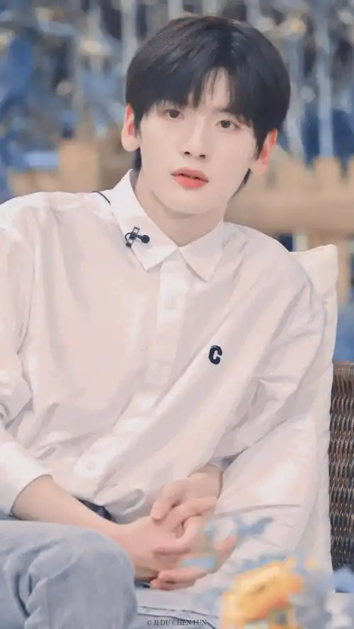 翟潇闻│自调壁纸│头像6p.