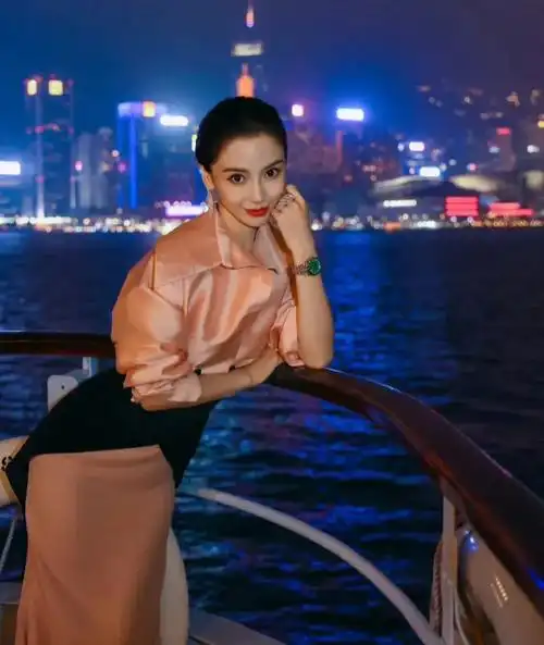 杨颖试水复出大翻车!