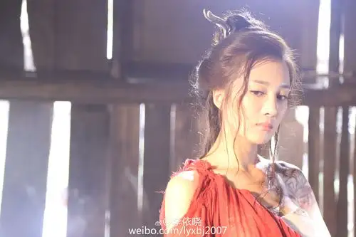 李依晓 饰 风四娘