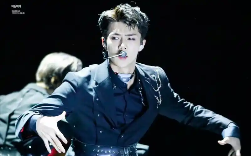 暗夜蛰伏的特工!monster吴世勋直拍-sehun_nam94