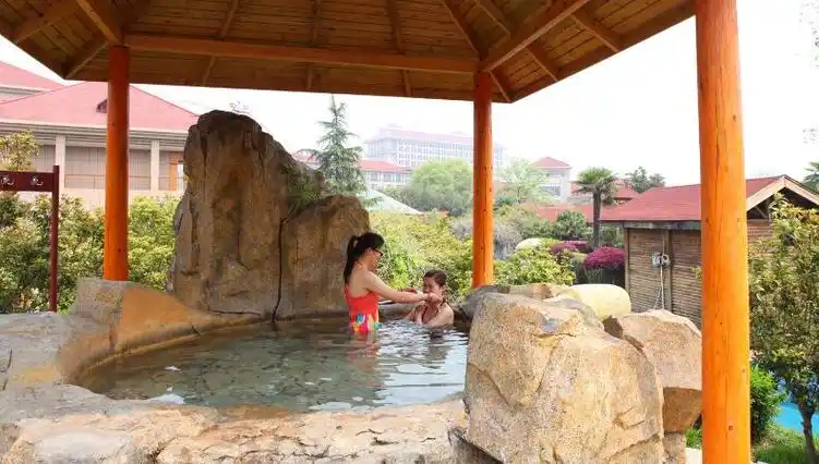 汤池温泉旅游度假区