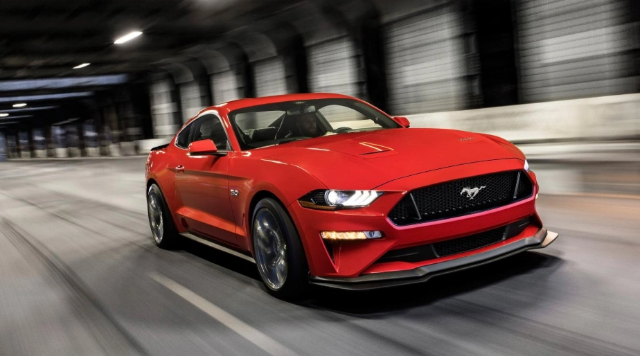 《极品飞车》电影福特野马视频官方预告片