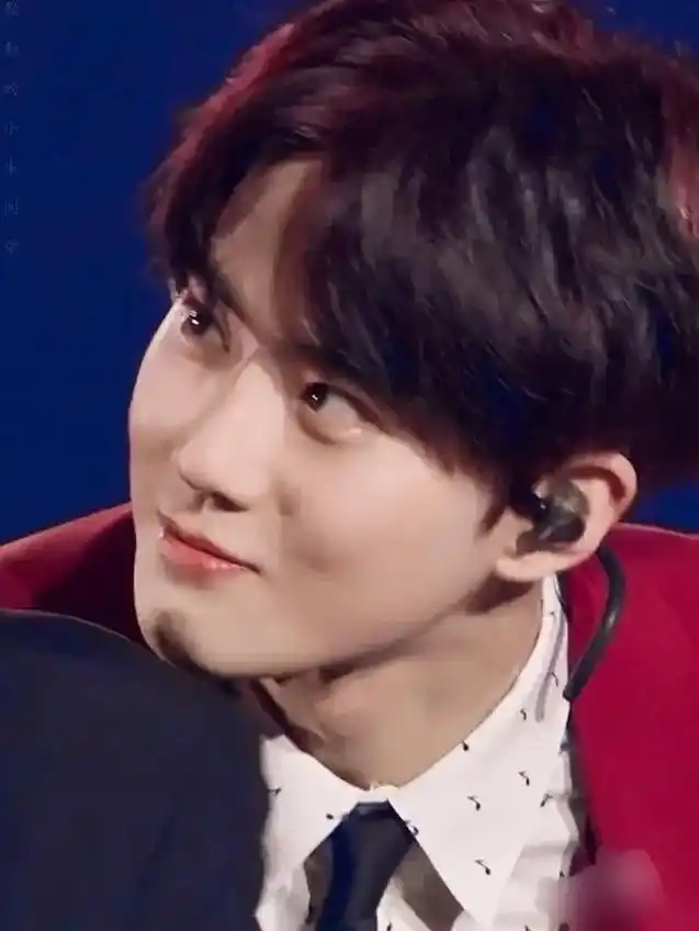 我心中的俊勉神图.#exo #金俊勉 #suho #爱丽 # - 抖音