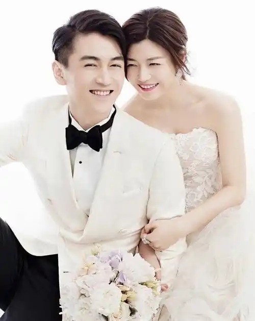 体面离婚却未体面收场,赵丽颖庆15周年出道,却因陈妍希"翻车"_陈晓