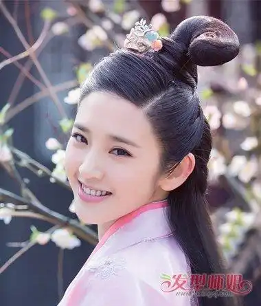 偏分无 刘海流云髻发型