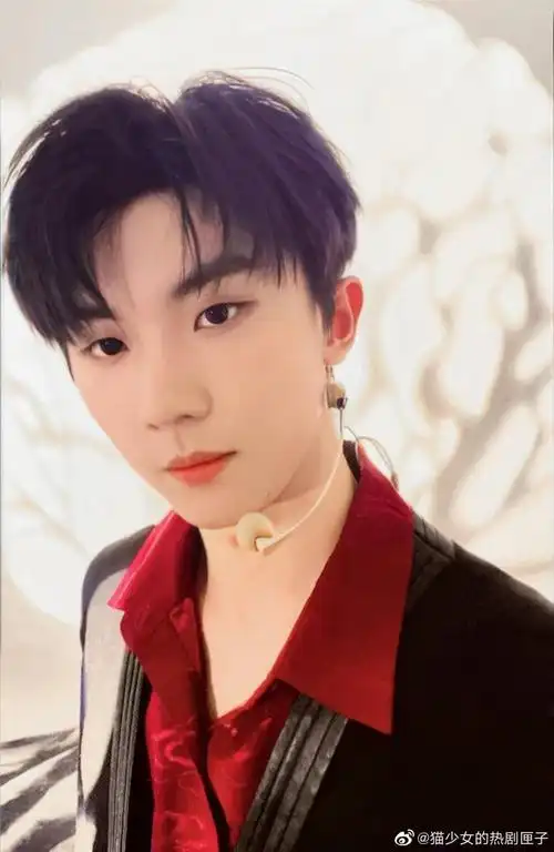 马嘉祺_新浪新闻