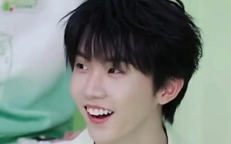 【马嘉祺】是酸甜苹果味的嘉祺