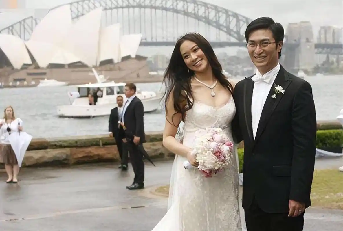 "千亿儿媳"徐子淇:世纪婚礼耗资7亿,生一个儿子奖励10亿