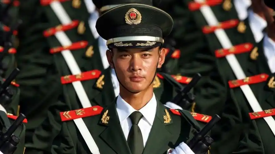 中国军人从头燃到尾!简直帅到没朋友!_手机新浪网