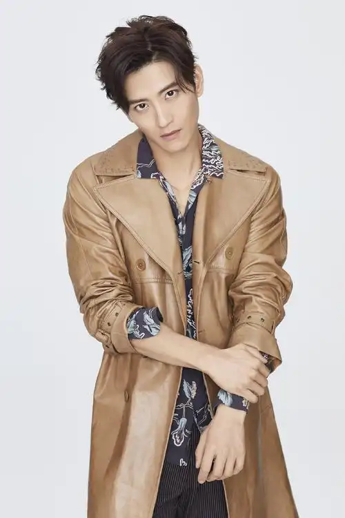 张峻宁图片 张峻宁帅气图片