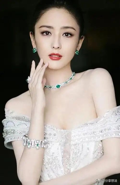 佟丽娅明星壁纸(71)