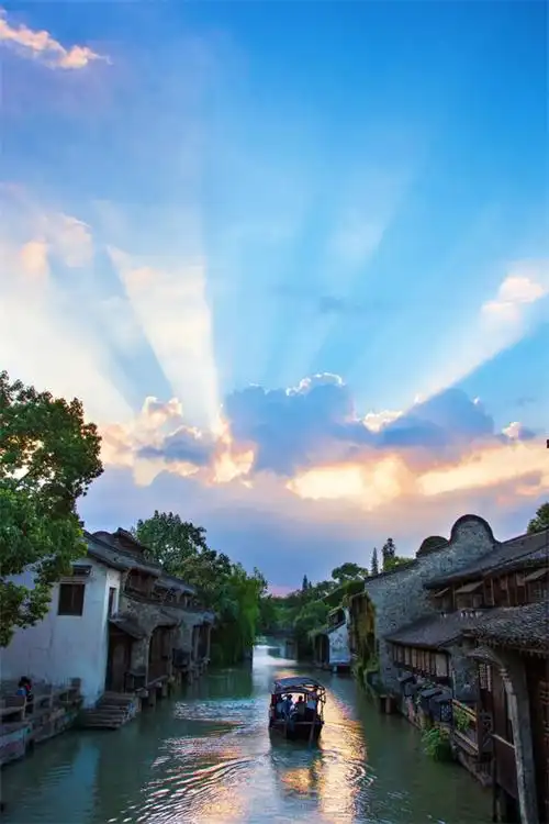 您的位置:>首页>浙江>嘉兴>文旅嘉兴>新闻详情>乌镇风景请注意:观演票