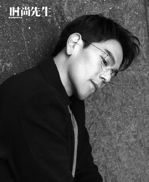 彭于晏时尚先生封面