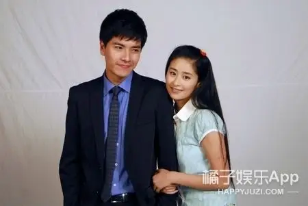 不过现在,颖儿有了付辛博↓而王传一也与圈外女子林筱薇结婚了↓前段