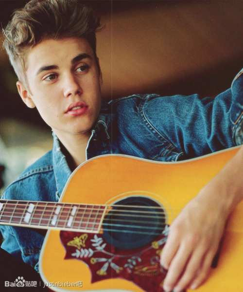 展开全部 当然是justinbieber啦