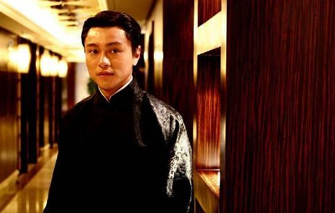 【图】黄浩然儿子去世是谣言 晒一家四口温馨照片