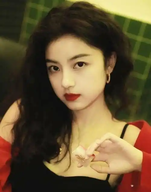 复古"港风烫",好美好惊艳!_发型_中国_形象