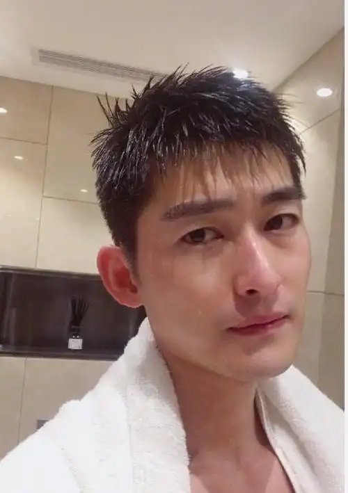 十年了,张翰终于再剪寸头,看到最新自拍,网友:简直a爆了!