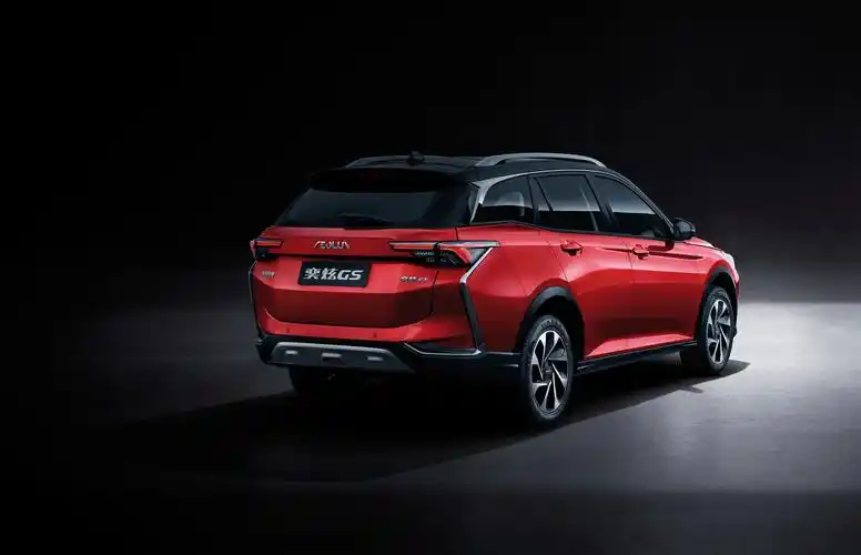 东风风神全新suv曝光定名奕炫gs