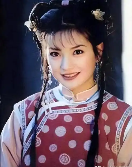 曾经的小燕子如今的赵薇,她到底犯了多大事下场真是大快人心