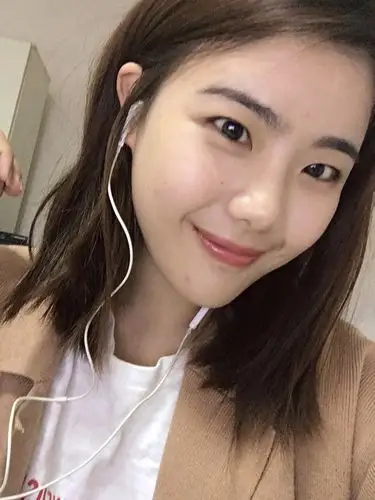 学生党伪素颜妆全脸不超过三百