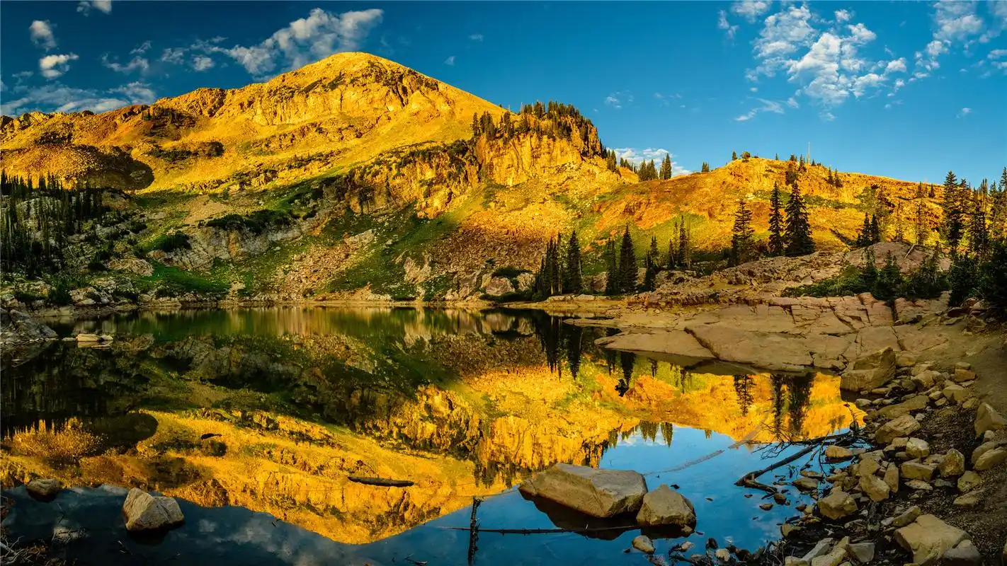 雄壮山脉风景高清桌面壁纸高清大图预览1920x1080_风景壁纸下载_美桌