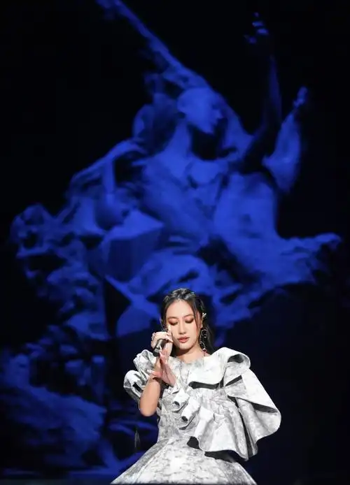 #陈粒洄游全国巡回演唱会#